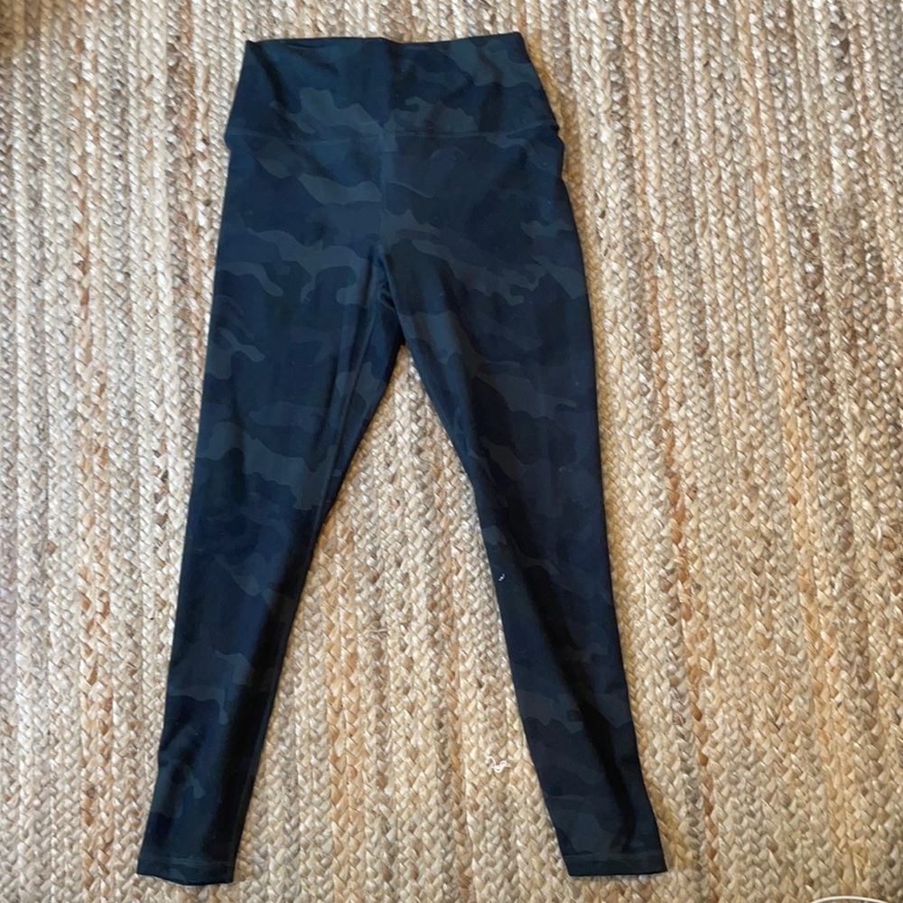 RBX Green Camo Leggings; size M